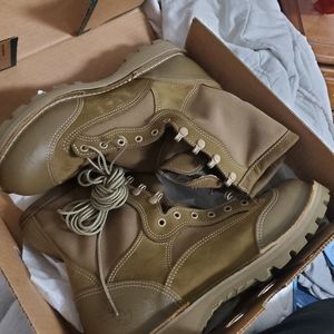 Danner USMC Mojave 8" rat boots size 12R brand new in box
